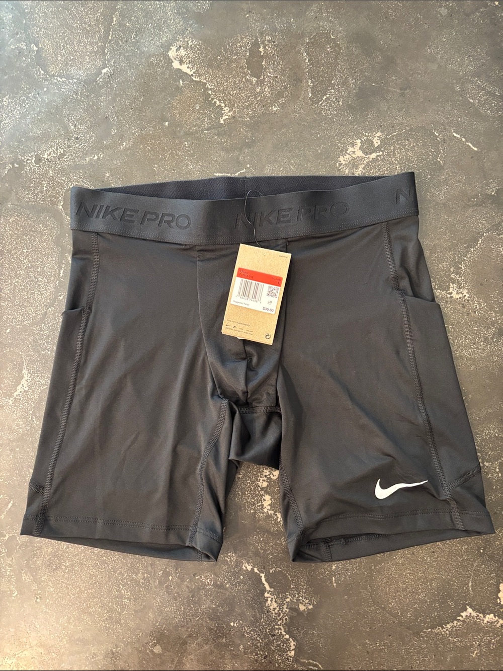 Nike Pro Dri-FIT Compression Shorts – Black – Size Large – NWT